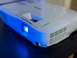 ویدئو پروژکتور اپسون eb-x8 استوک — تصویر ۴