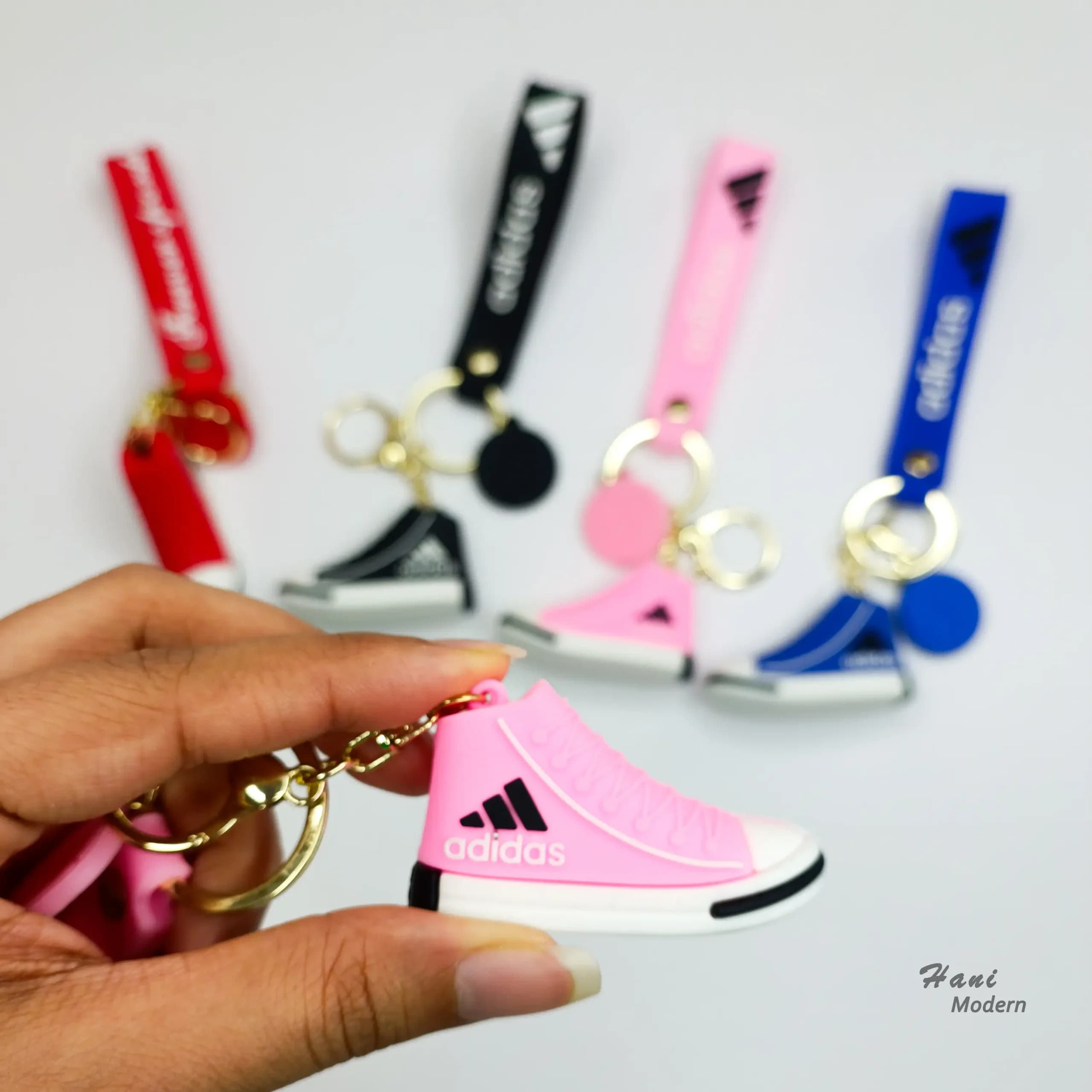 جاکلیدی کفش طرح آدیداس Adidas — تصویر ۷