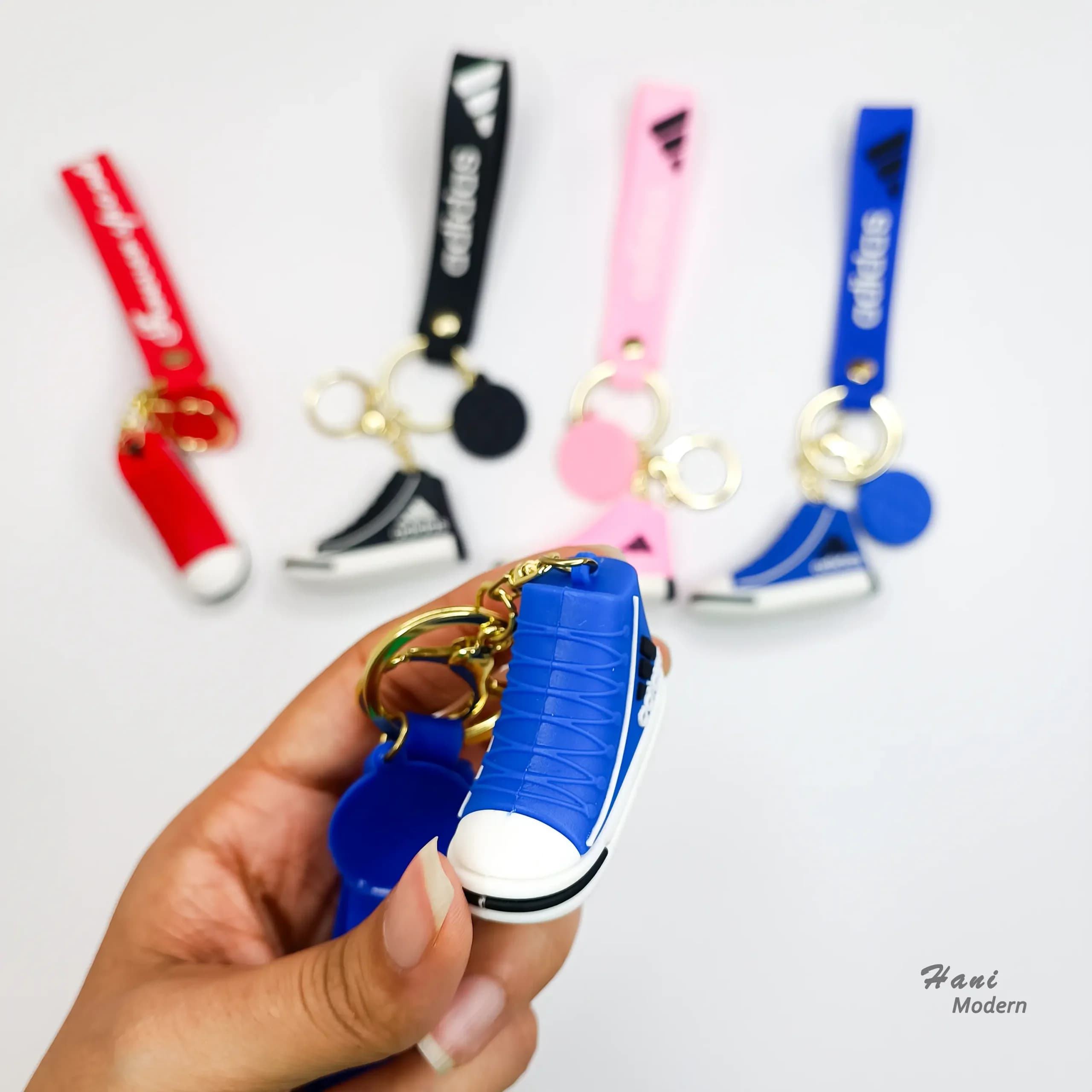 جاکلیدی کفش طرح آدیداس Adidas — تصویر ۶
