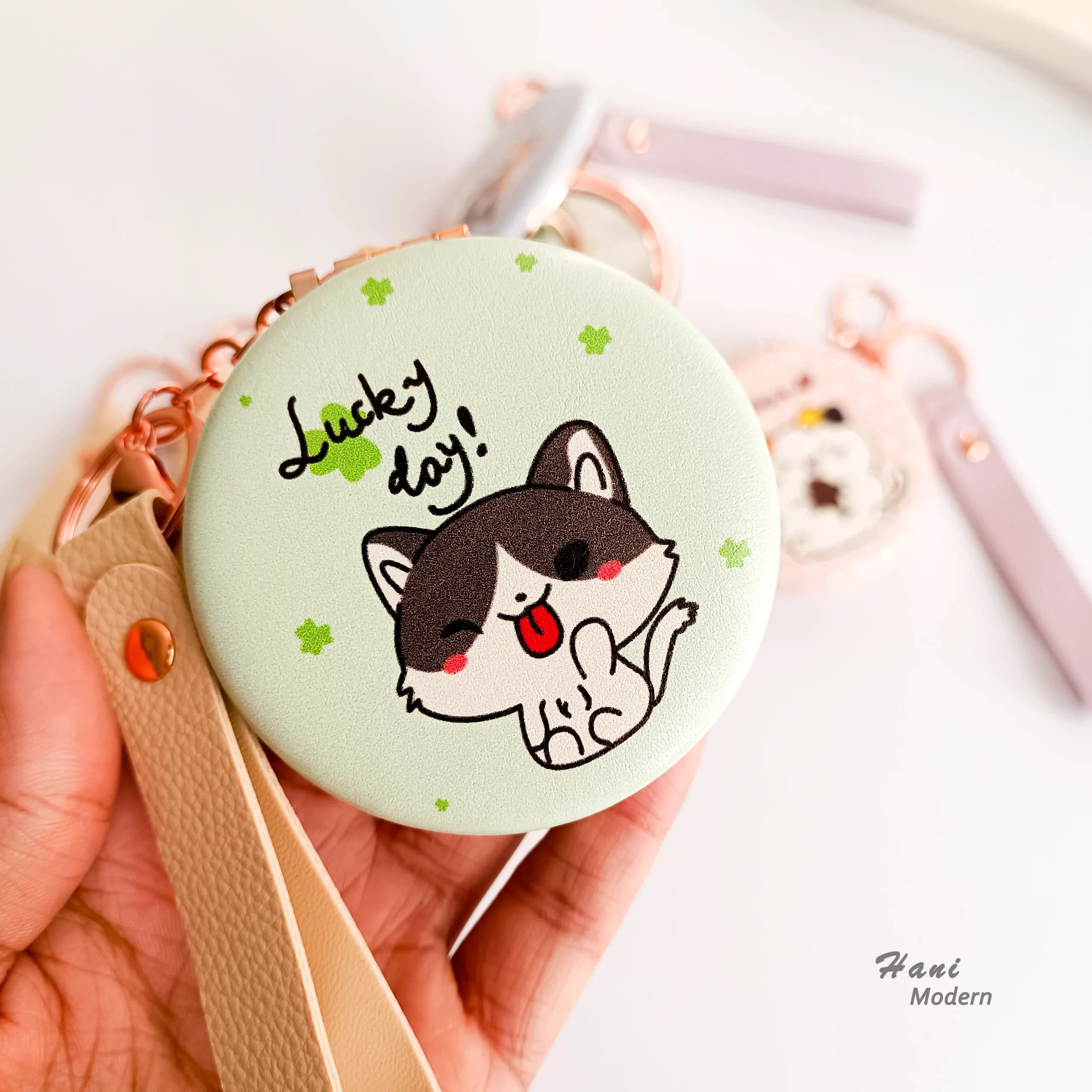 آینه جاکلیدی دار گربه — تصویر ۶