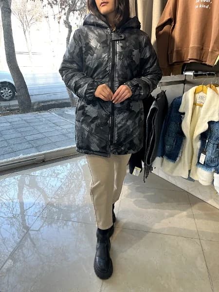 کاپشن سیلکونی — تصویر ۳
