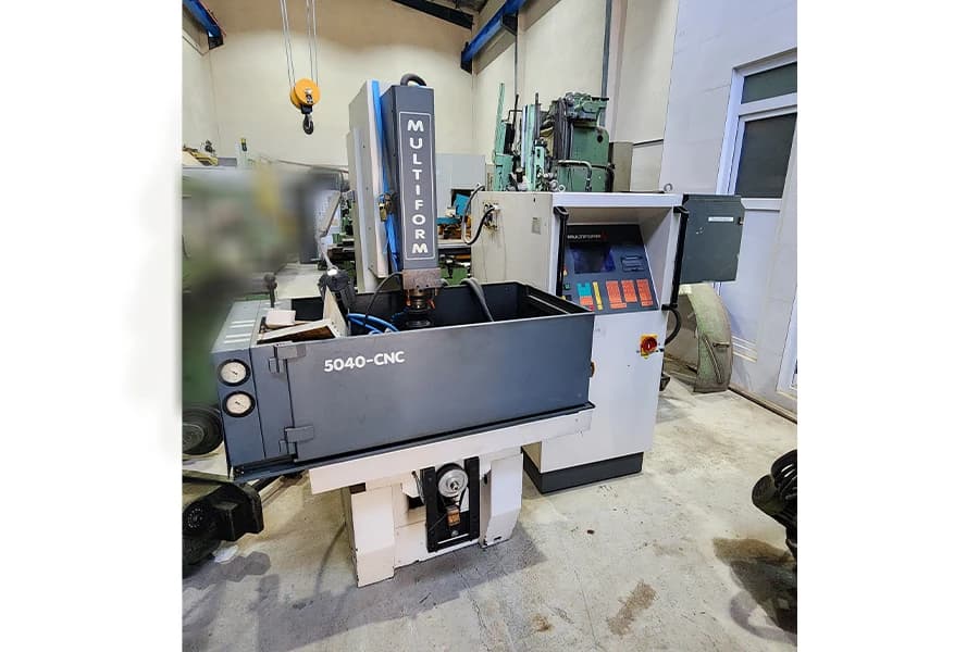 دستگاه اسپارک CNC چهار محور Multiform
