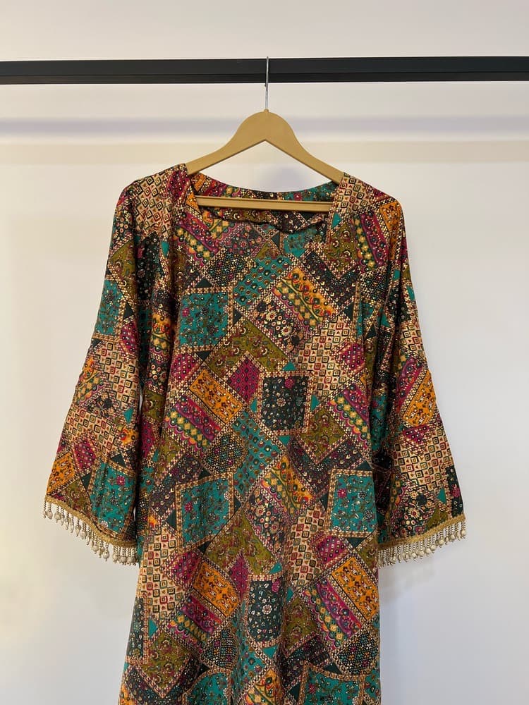 کفتان کتان نخ طلاکوب آهانا (رنگین کمان) — تصویر ۵