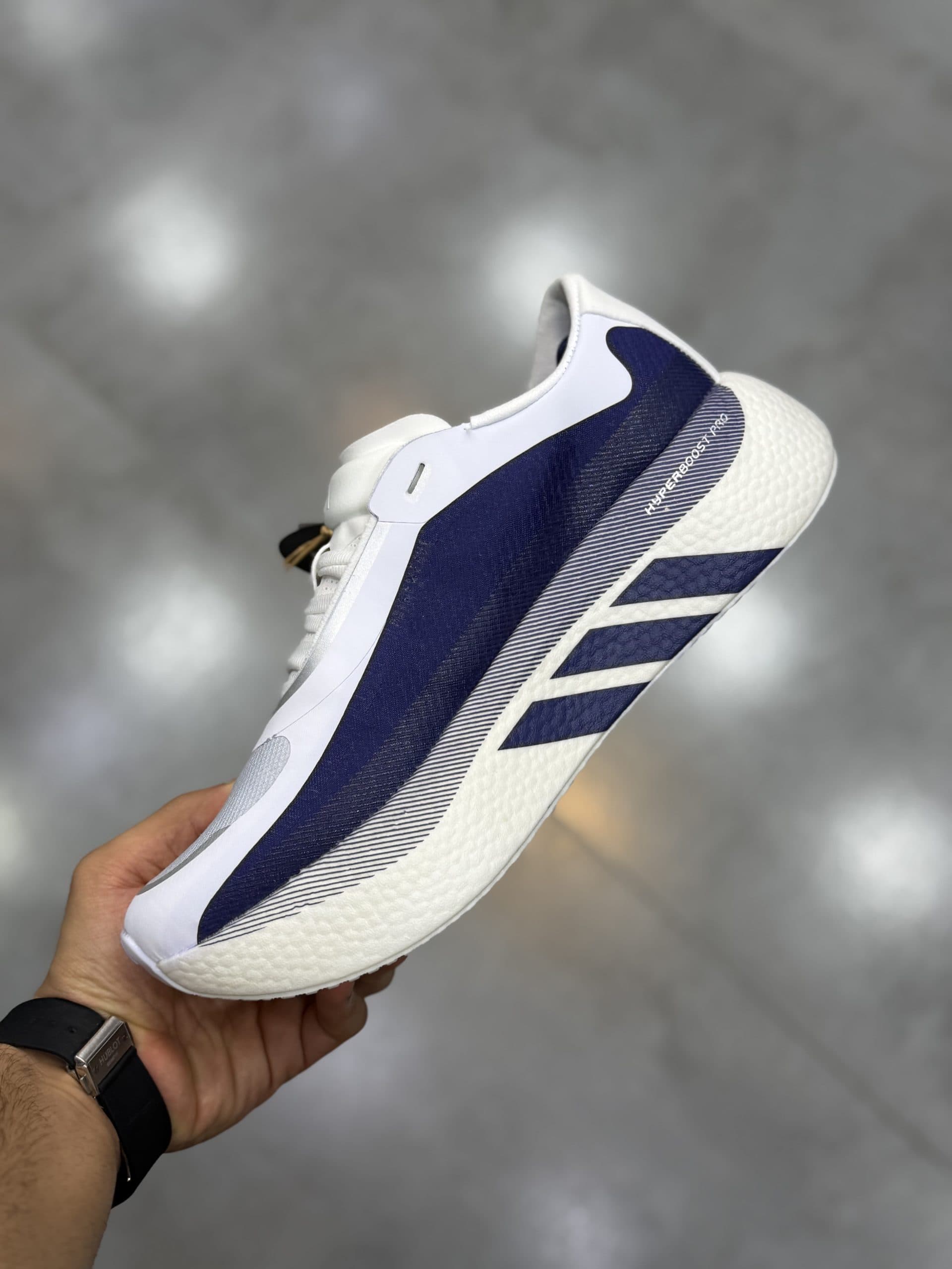 آدیداس هایپر بوست سفید آبی Adidas Hyper Boost Edge — تصویر ۴