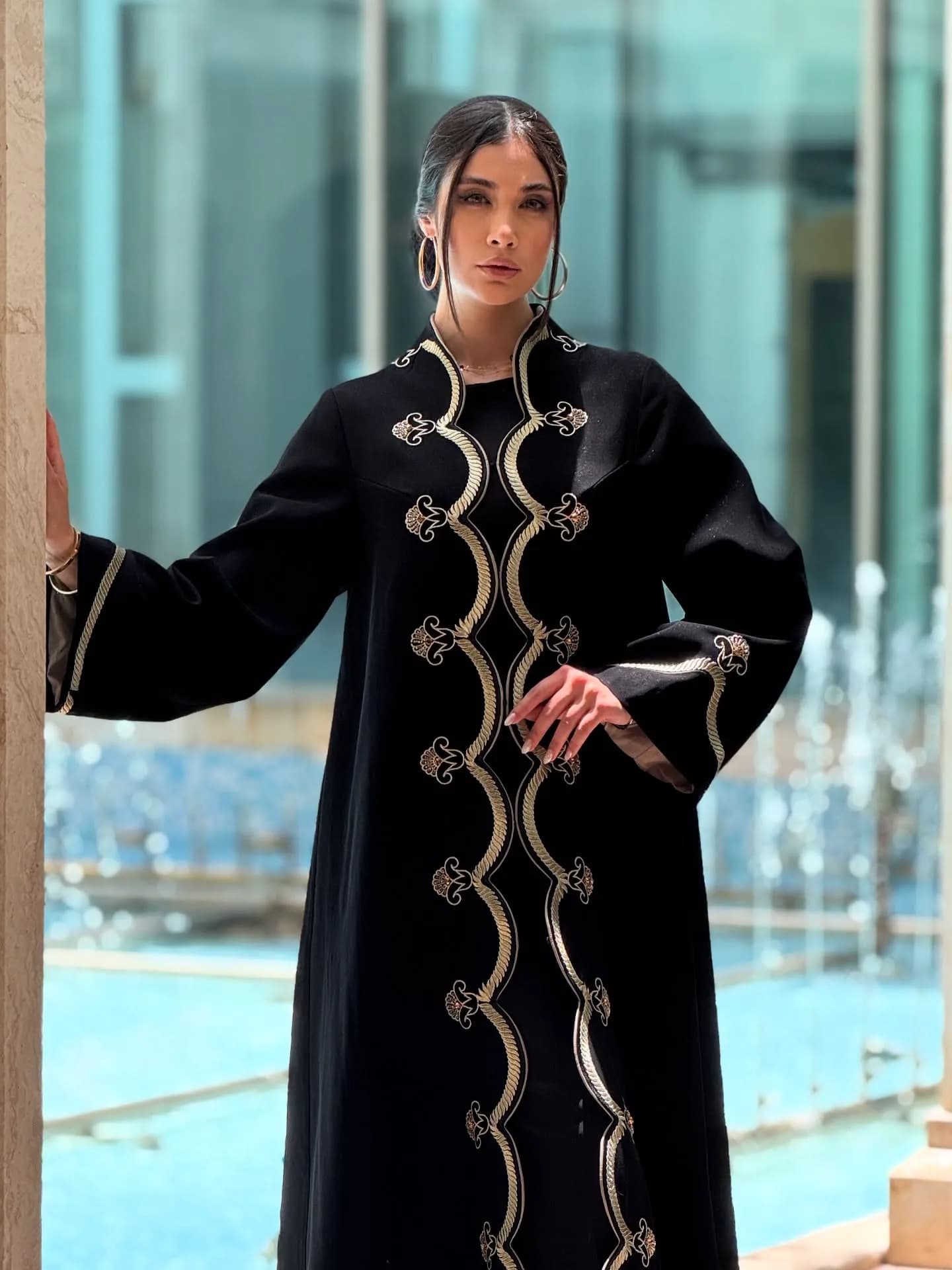 عبای جان و جهان من تویی — تصویر ۸
