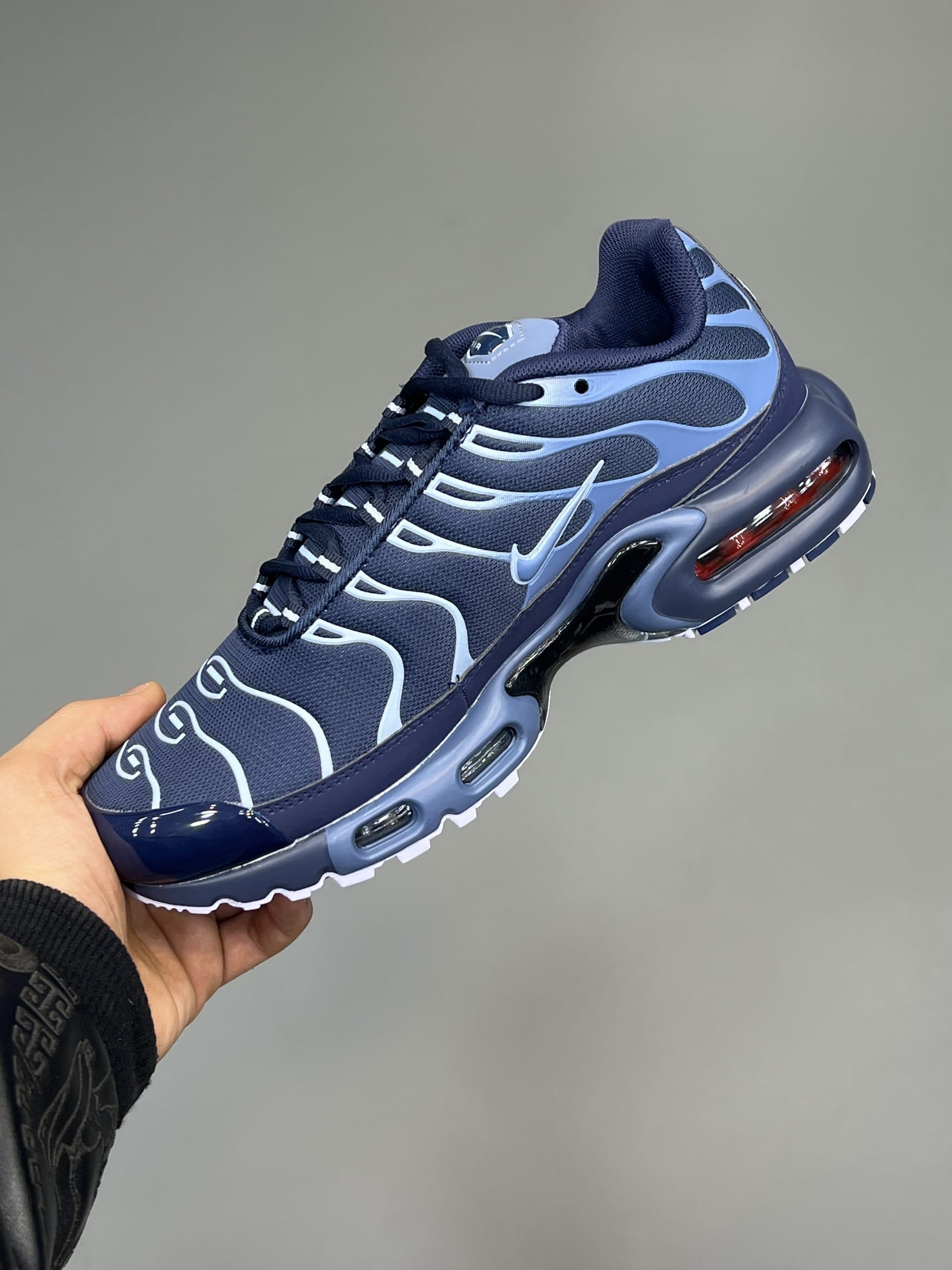 نایک ایرمکس تی ان سورمه ای NIKE TN AIR MAX PLUS — تصویر ۴