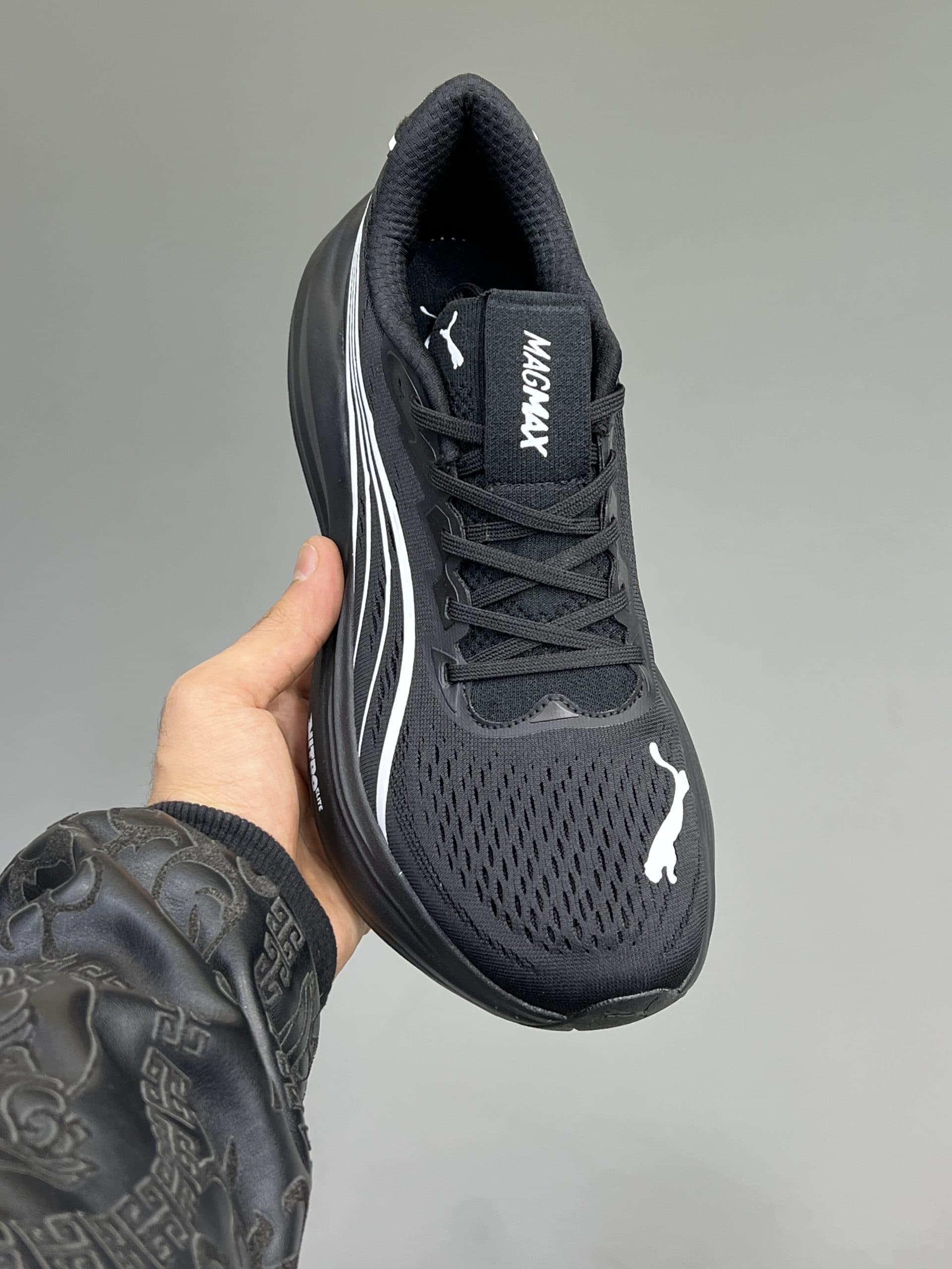 کتونی پوما نیترو مگ مکس مشکی PUMA NITRO MAGMAX — تصویر ۳
