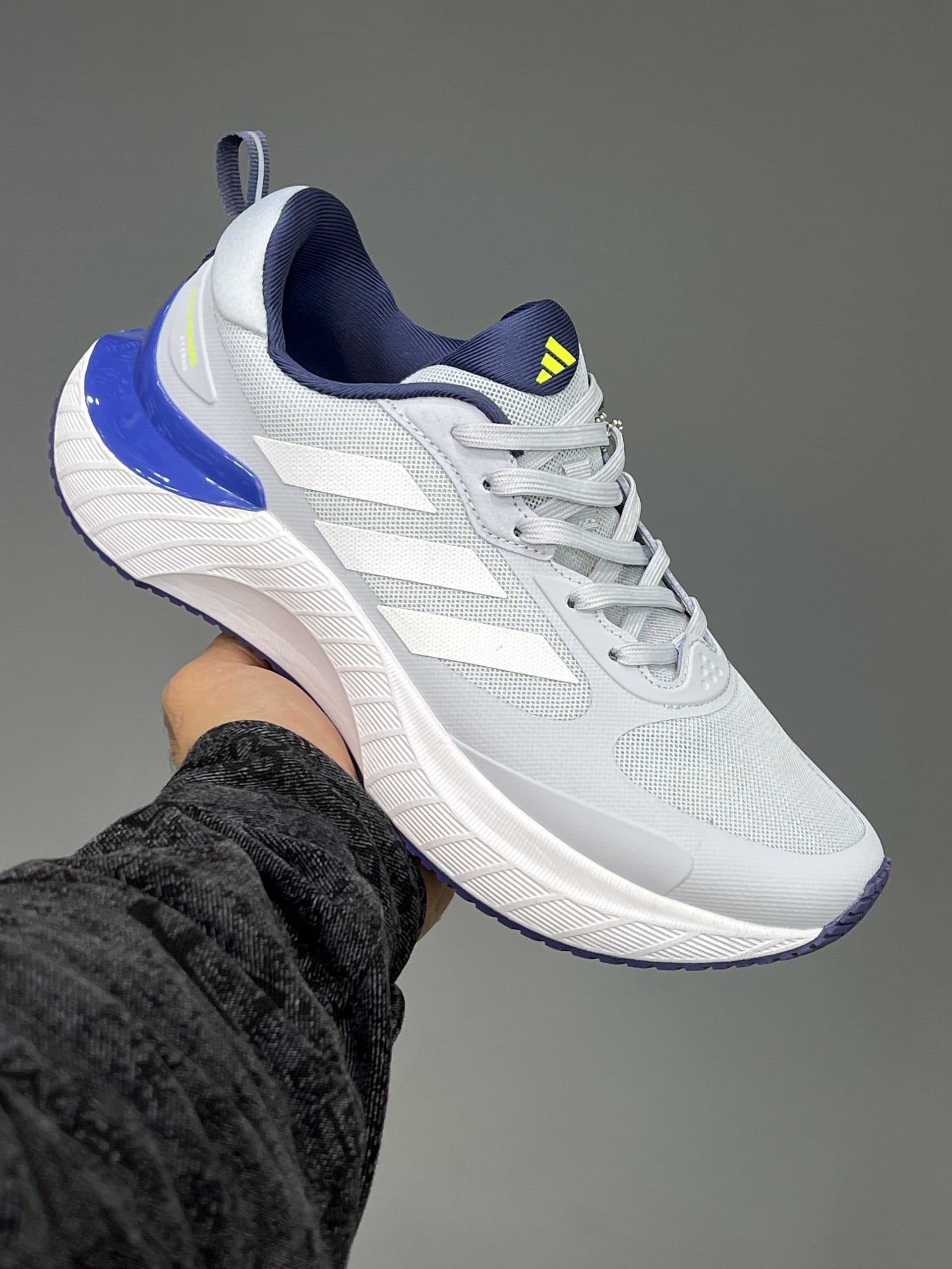 کتونی آدیداس سوپر ماگما کرم سورمه ای ADIDAS SUPER MAGMA