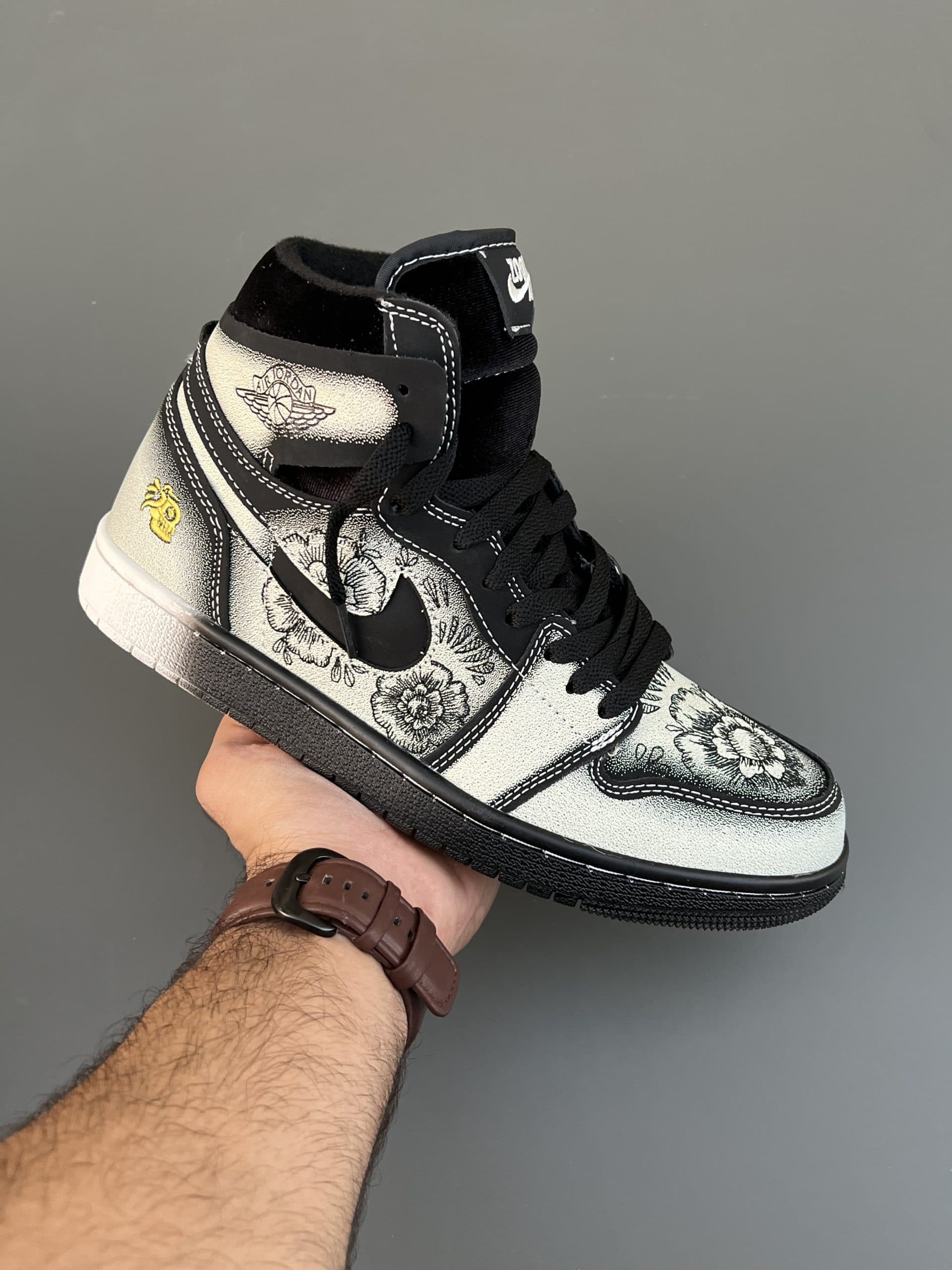 نایک ایر جردن ۱ های فامیلیا NIKE AIR JORDAN 1 HIGH FAMILIA — تصویر ۲