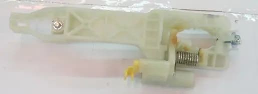 پايه دستگيره‌‌ خارجي در جلو و عقب سمت چپ سراتو سایپا -826551M000