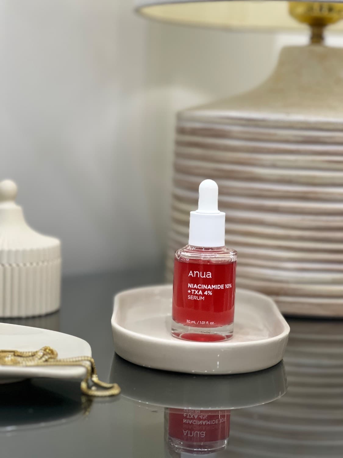 سرم ضد لک و روشن‌کننده انوا Niacinamide 10% + TXA 4%