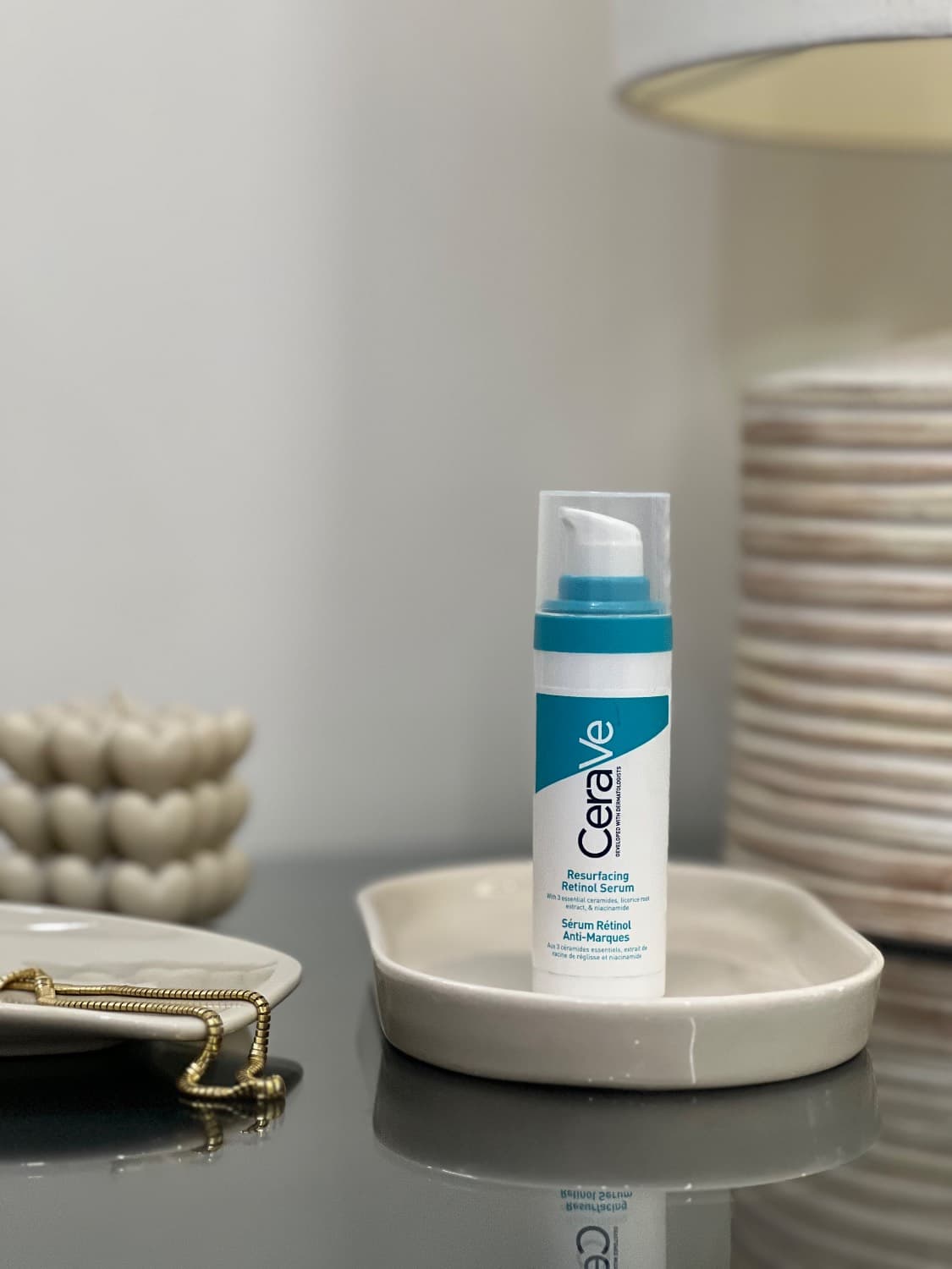 سرم رتینول(جوانساز) لایه‌بردار و ضد لک سراوی CeraVe