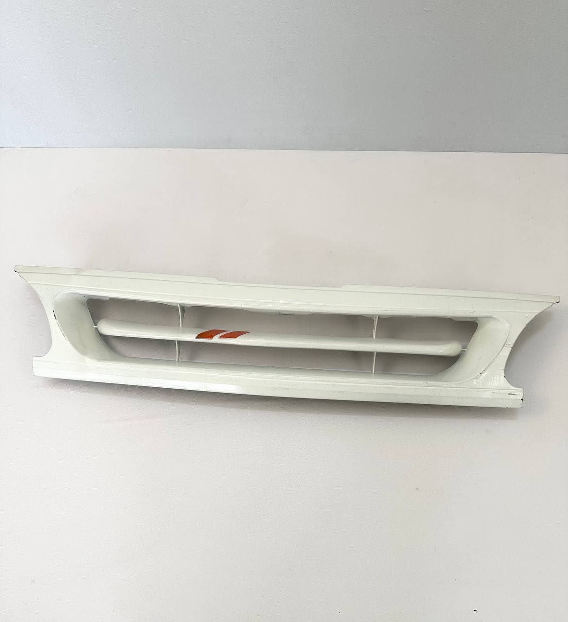 جلوپنجره پراید اسپرت مدل تک خط کره ای