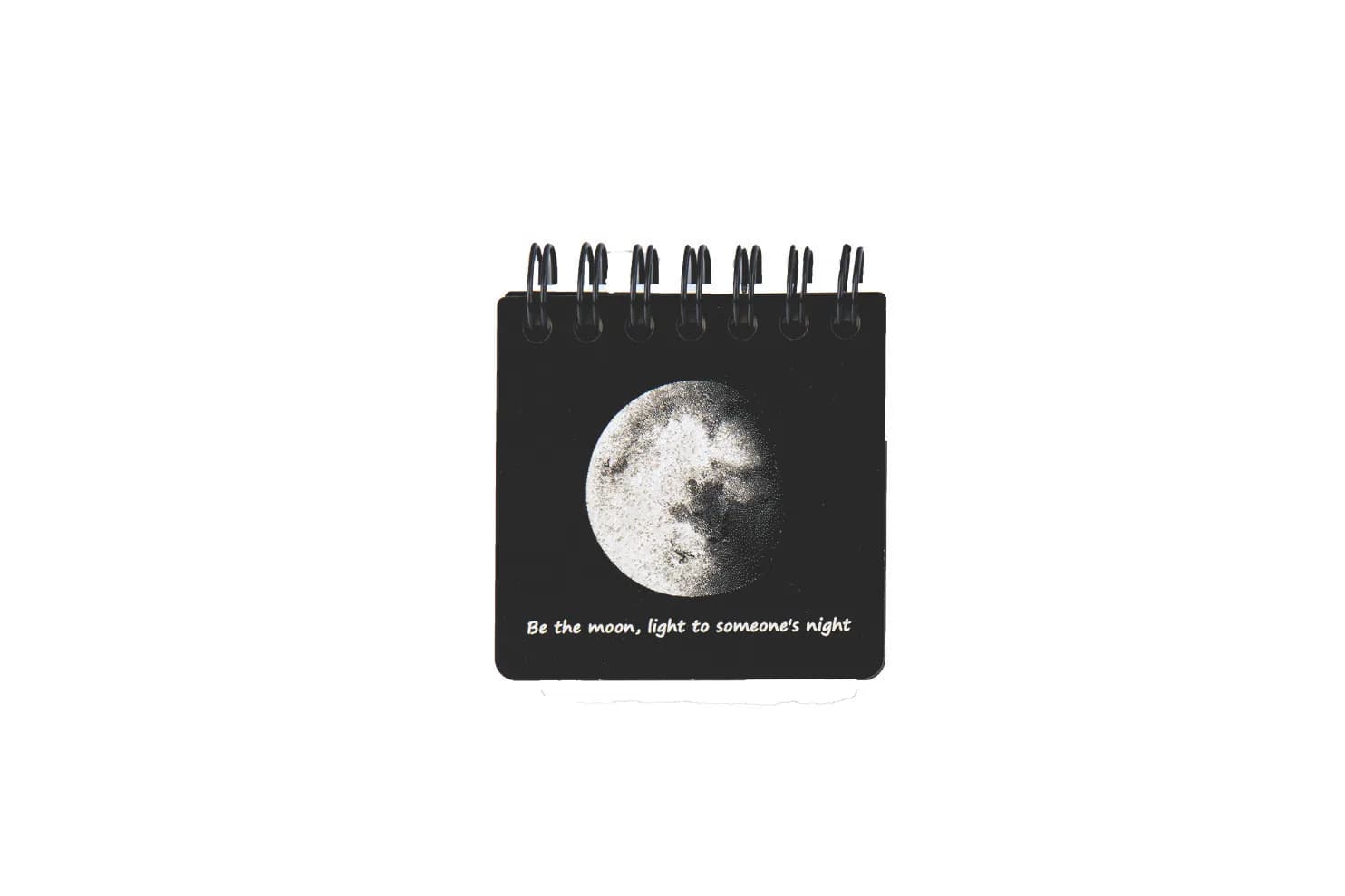یادداشت Moon Night — تصویر ۴