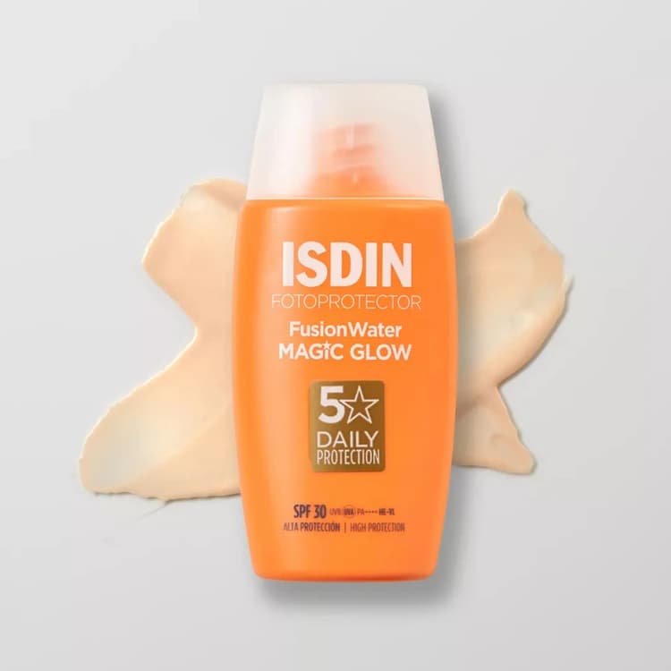 ضد آفتاب مجیک فیوژن واتر درخشان ایزدین SPF30 — تصویر ۳