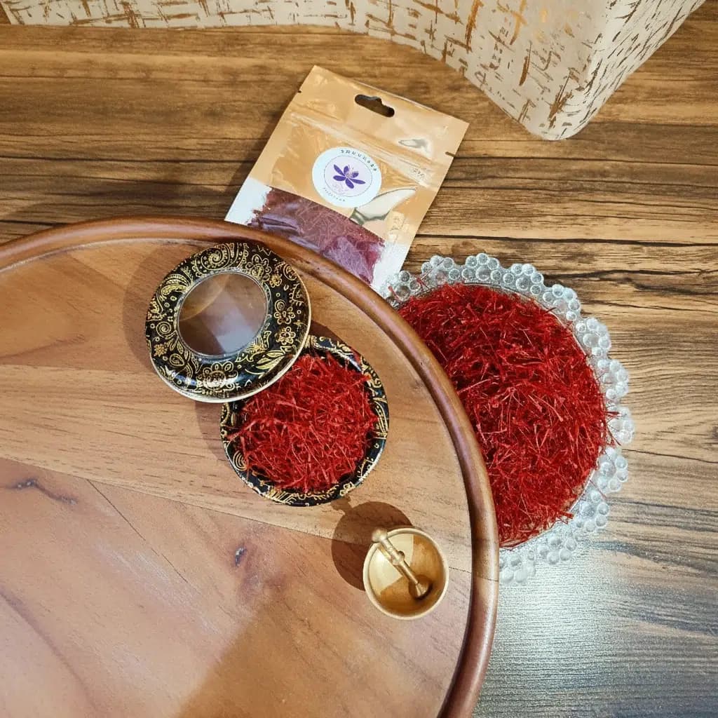 یک گرم انواع زعفران (نگین، سرگل، پوشال)