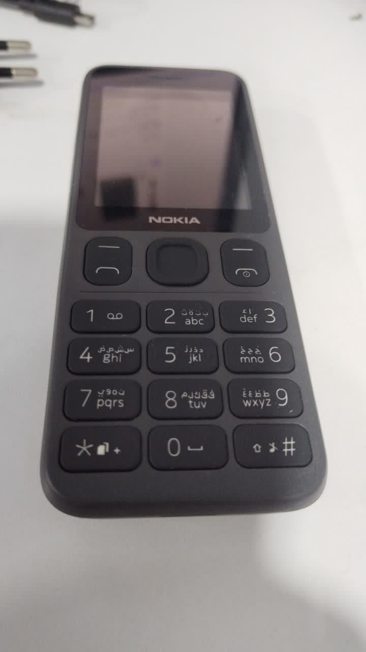 گوشی نوکیا 125 بدون باتری کارکرده | حافظه 4MB رم 4MB | صفحه‌نمایش 2.4 اینچ | باتری 1020mAh