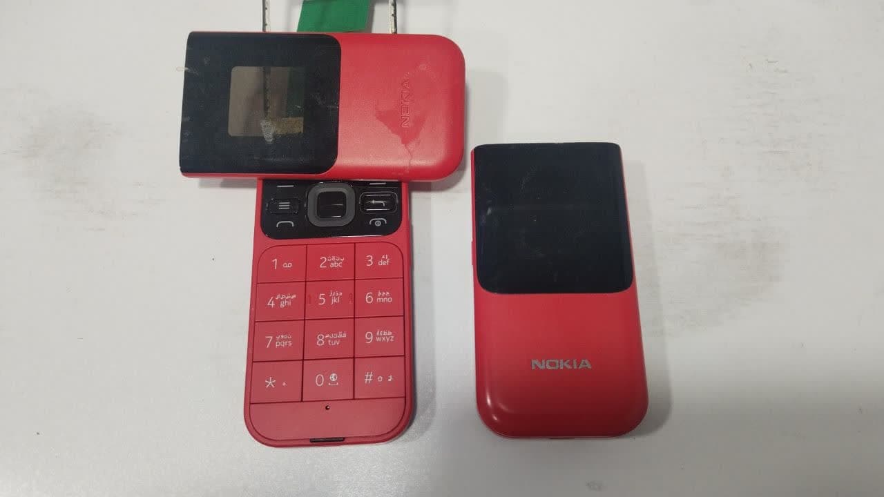 قاب شاسی گوشی نوکیا 2720 Flip استوک روکاری