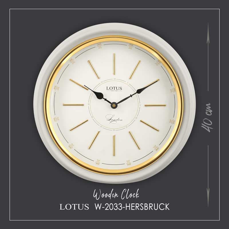 ساعت دیواری چوبی مدل HERSBRUCK کد W-2033 — تصویر ۴