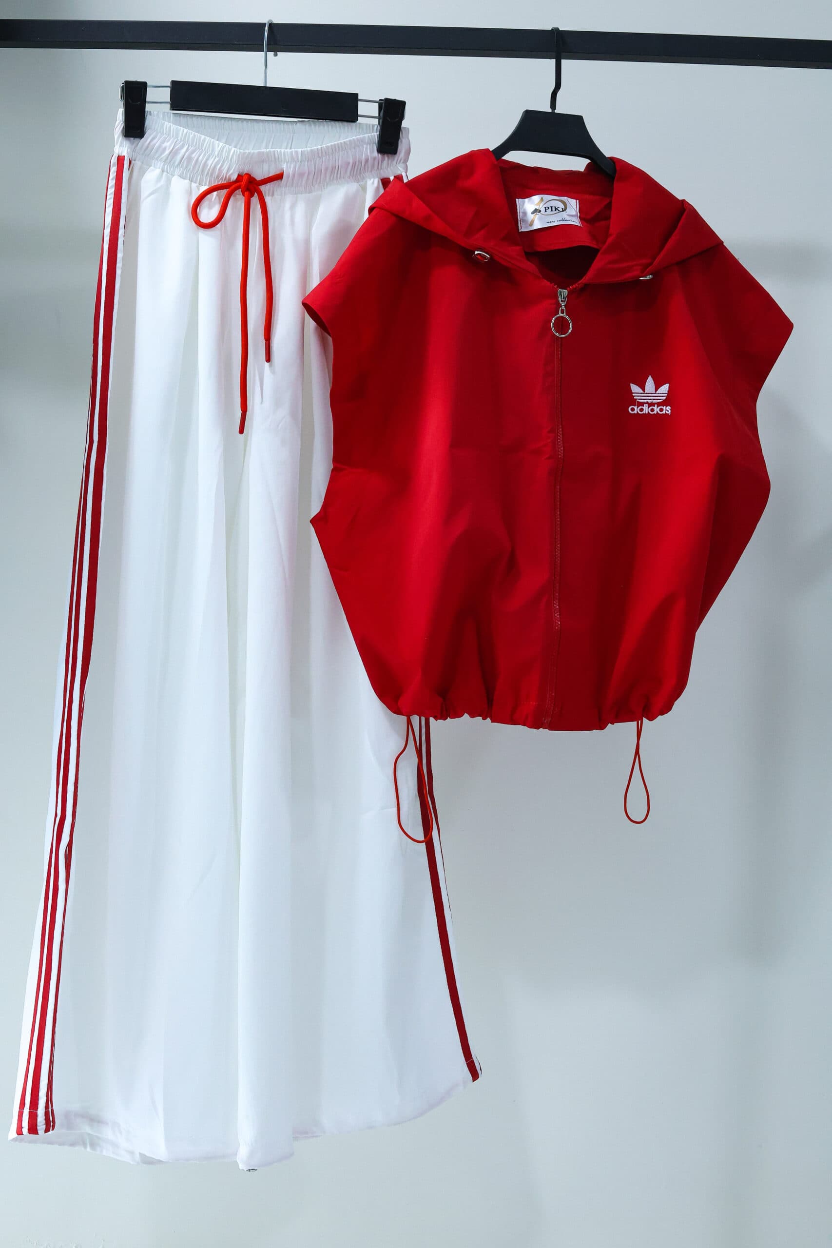 ست وست شلوارadidas — تصویر ۳