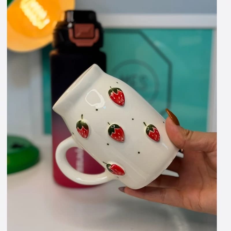 پک کادویی توت فرنگی — تصویر ۳