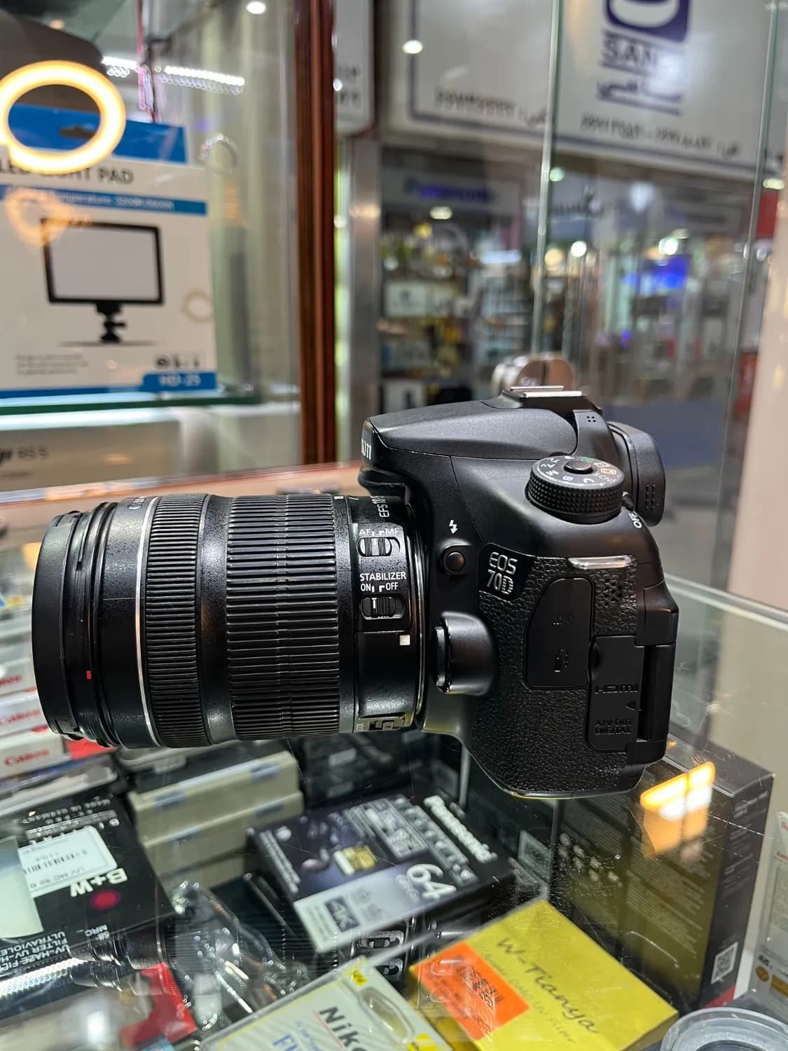 دوربین کارکردهCANON EOS 70D KIT 18-135mm