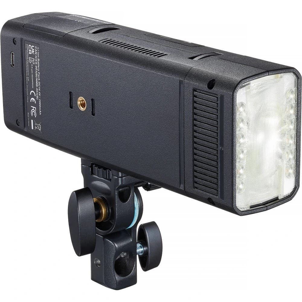 AD-200 PRO IIفلاش پرتابل