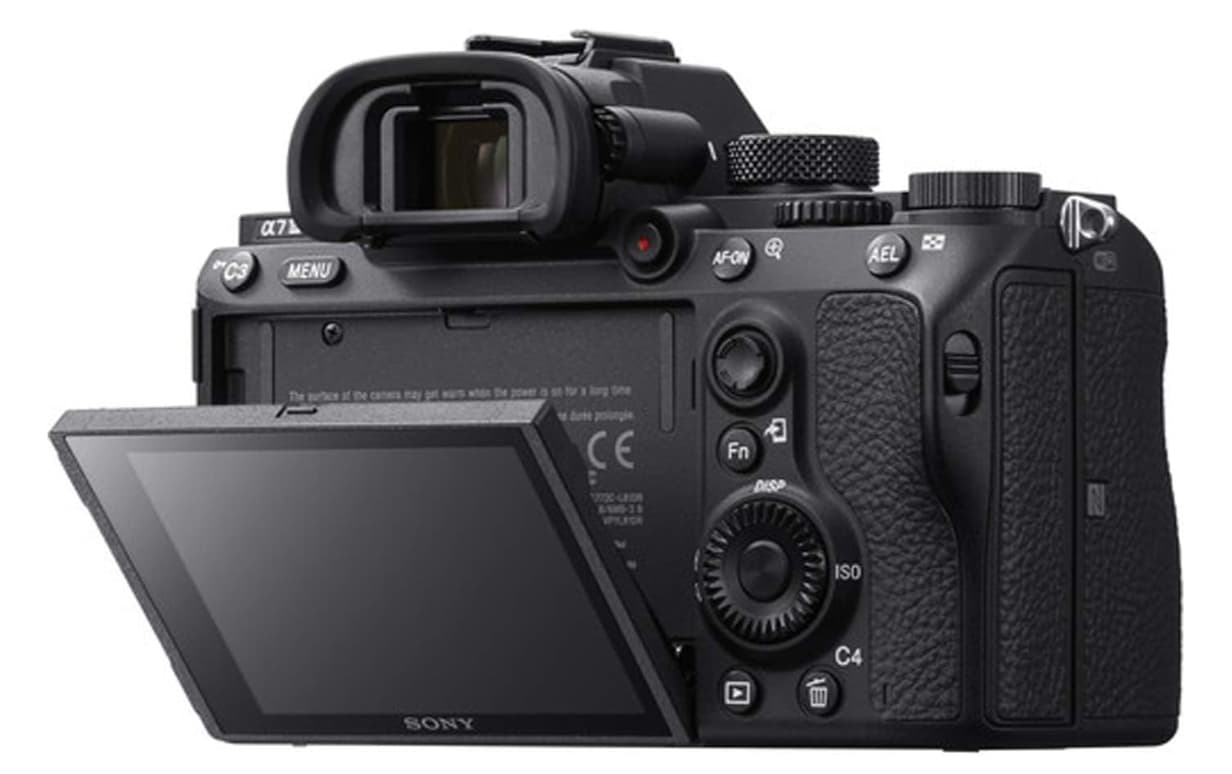 دوربین SONY A7 III kit 28-70 — تصویر ۳