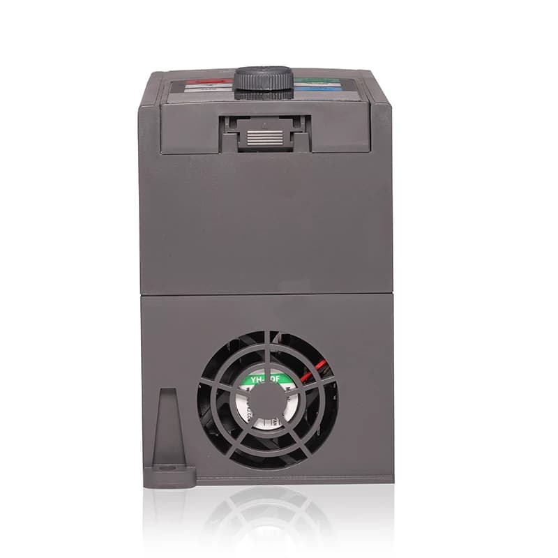 اینورتر BETA B200 سه فاز 2.2 کیلووات مدل B200-2R2G-4T — تصویر ۶