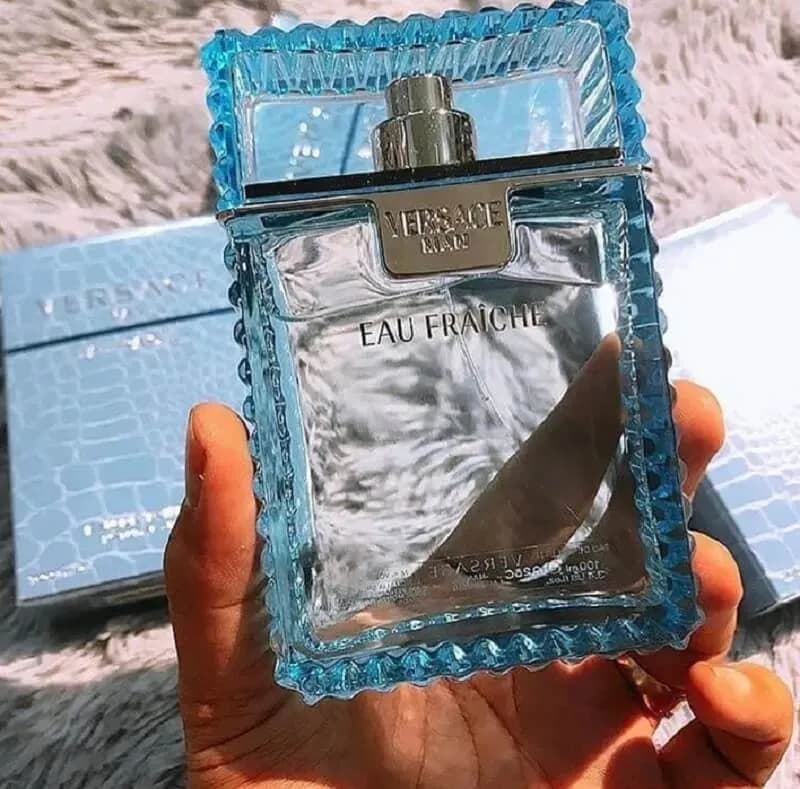 ادکلن مردانه ورساچه او فرش ادوتویلت ۱۰۰ میل Versace Eau Fraiche — تصویر ۴