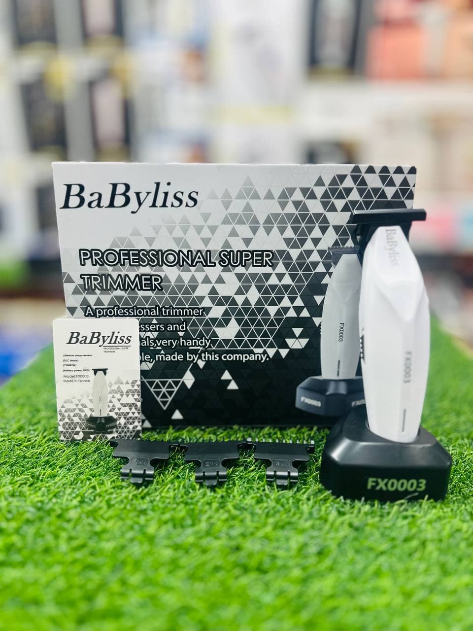 ماشین اصلاح خط زن حرفه‌ای بابیلیس BaByliss مدل FX0003 — تصویر ۸