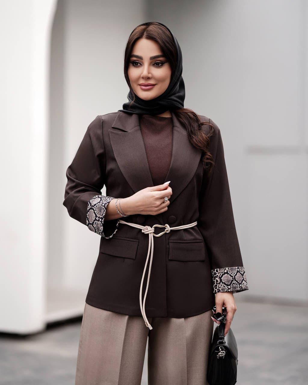 کت شلوار زنانه مدل ایلین — تصویر ۸