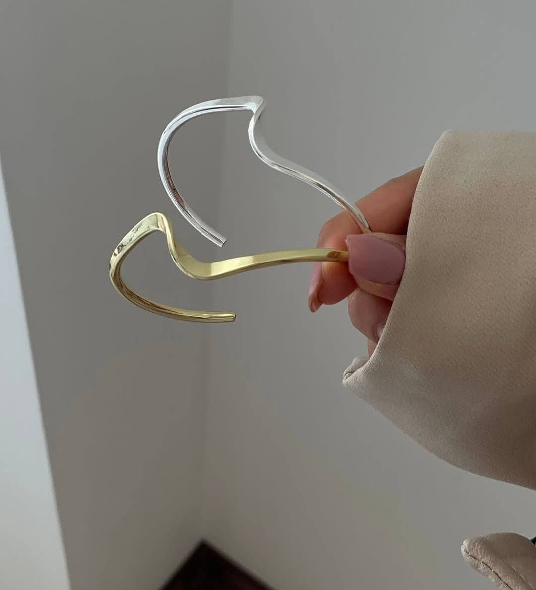 بنگل زنانه طرح موج