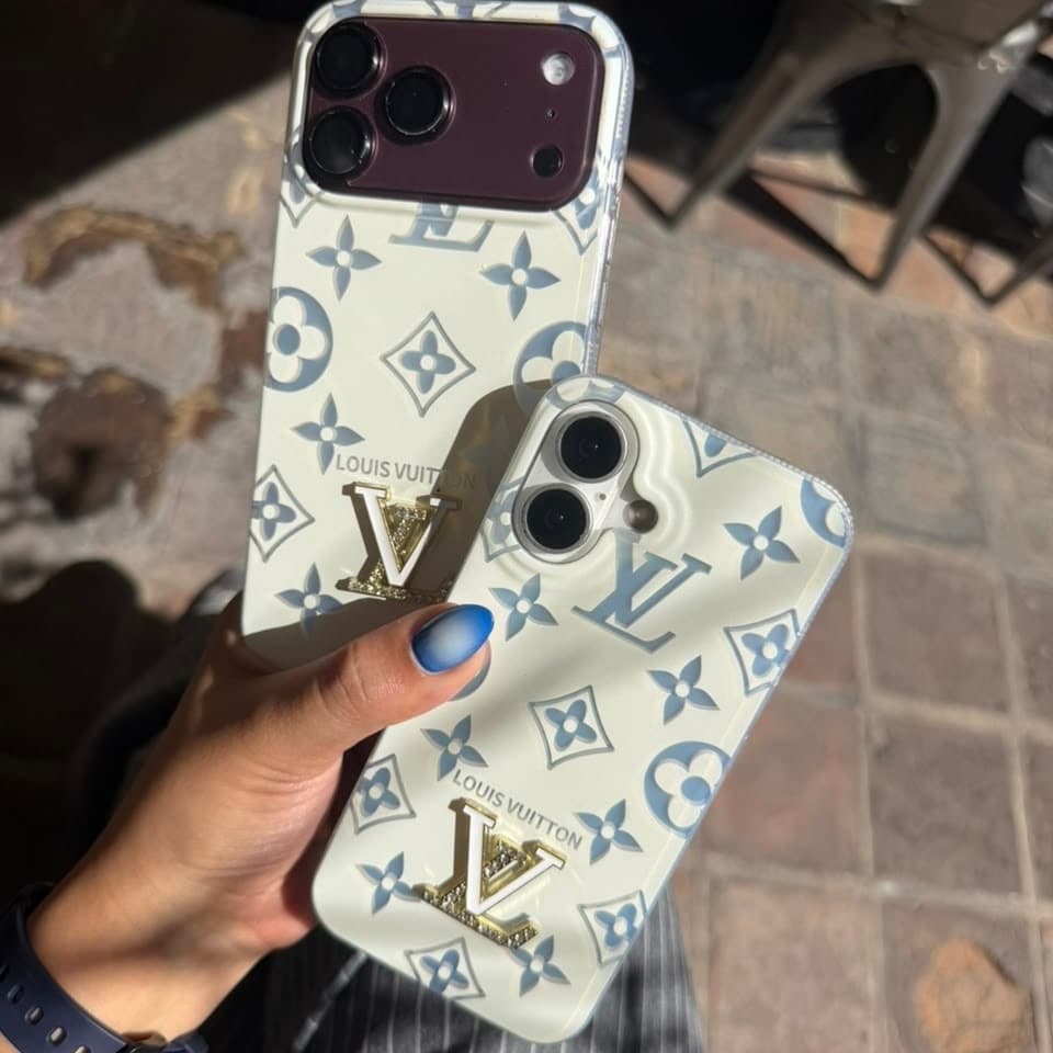 قاب LV hologram آیفون
