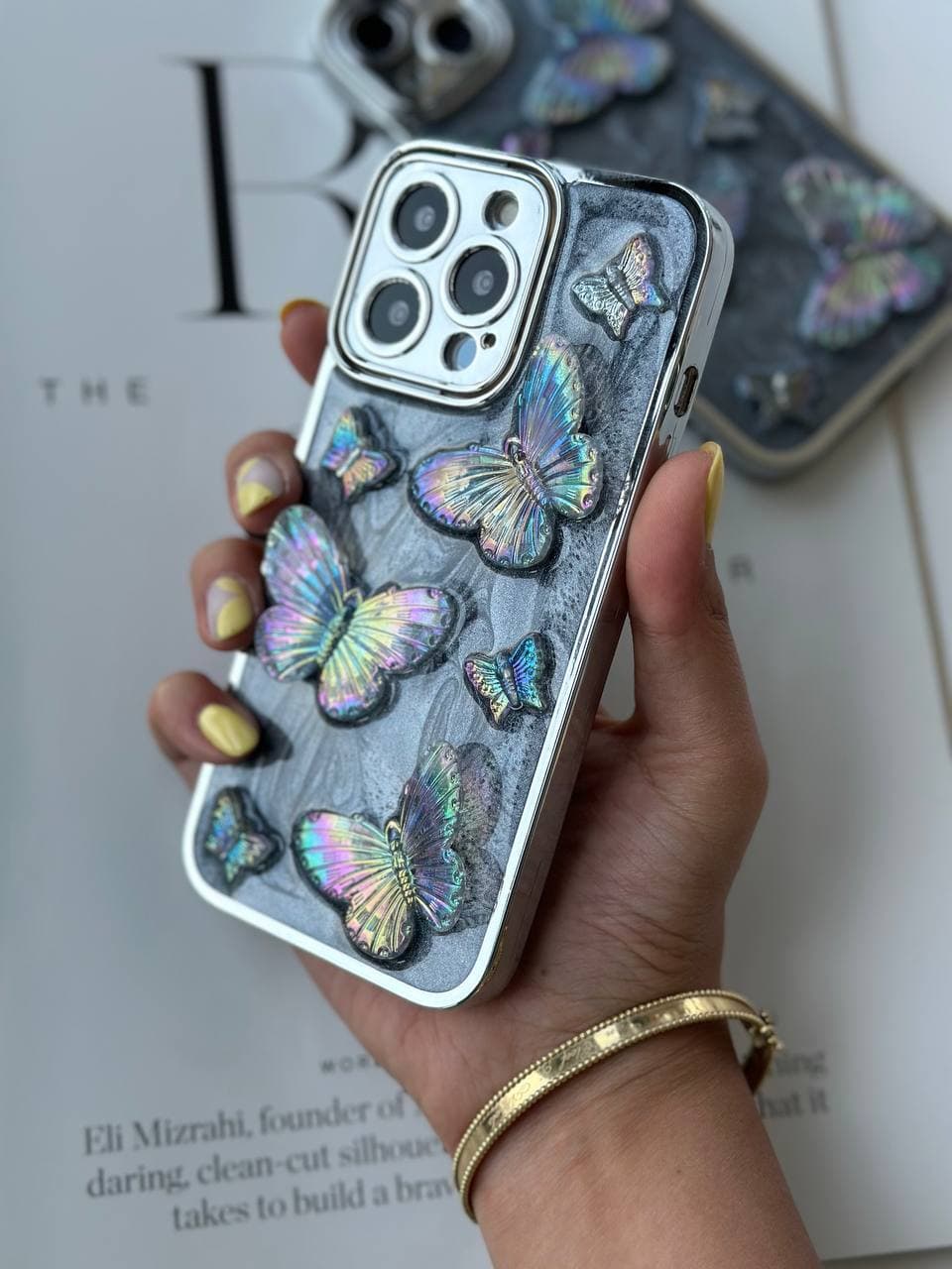 قاب گوشی بلک باترفلای آیفون — تصویر ۳