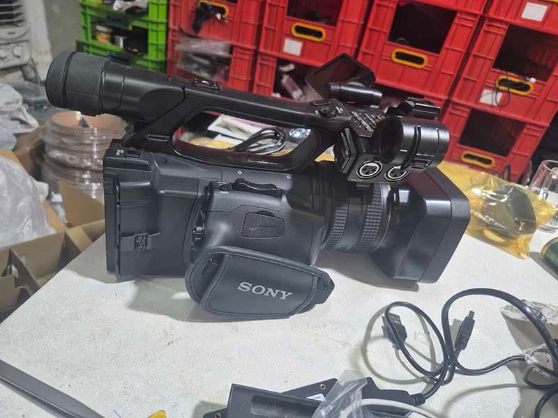 دوربین فیلمبرداری سونی SONY HVR-Z5E — تصویر ۸