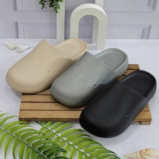 دمپایی و صندل پایون مدل اوزاکا نایکی