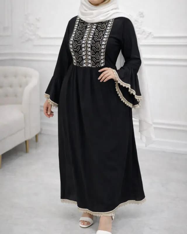 ساحلی مشکی آستین کلوش 7385 — تصویر ۲