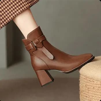 بوت چرم دست‌دوز قهوه ای سوخته