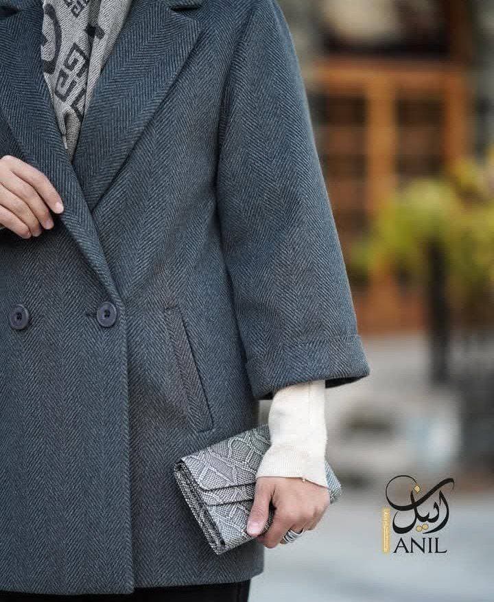 پالتو کتی آوا — تصویر ۲