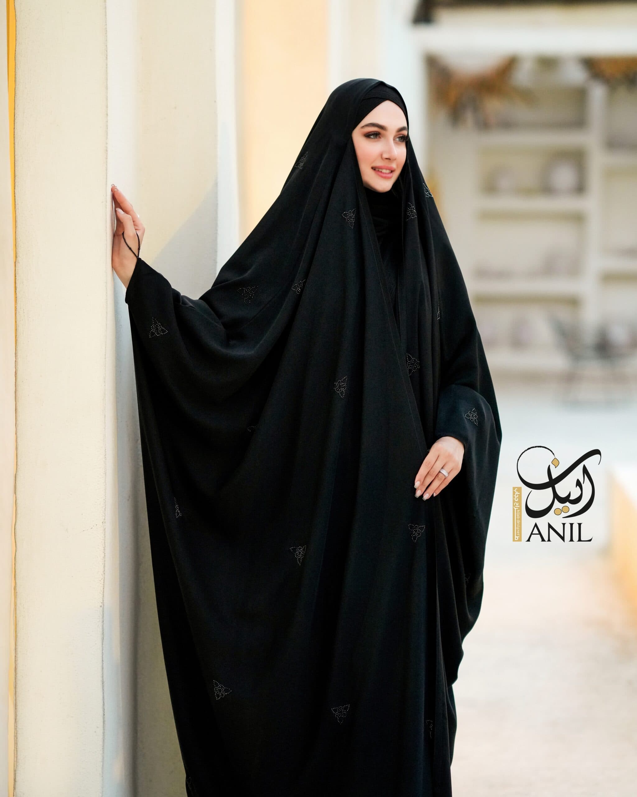 چادر نگین گل — تصویر ۲