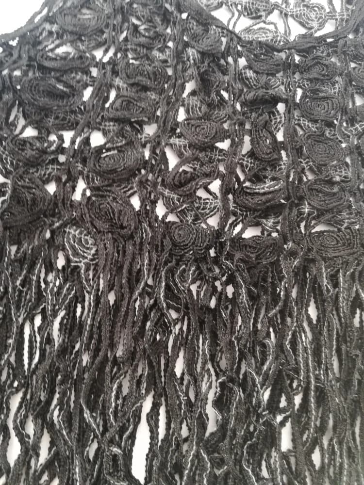 تاپ شلوارک مکرومه و گیپور — تصویر ۴