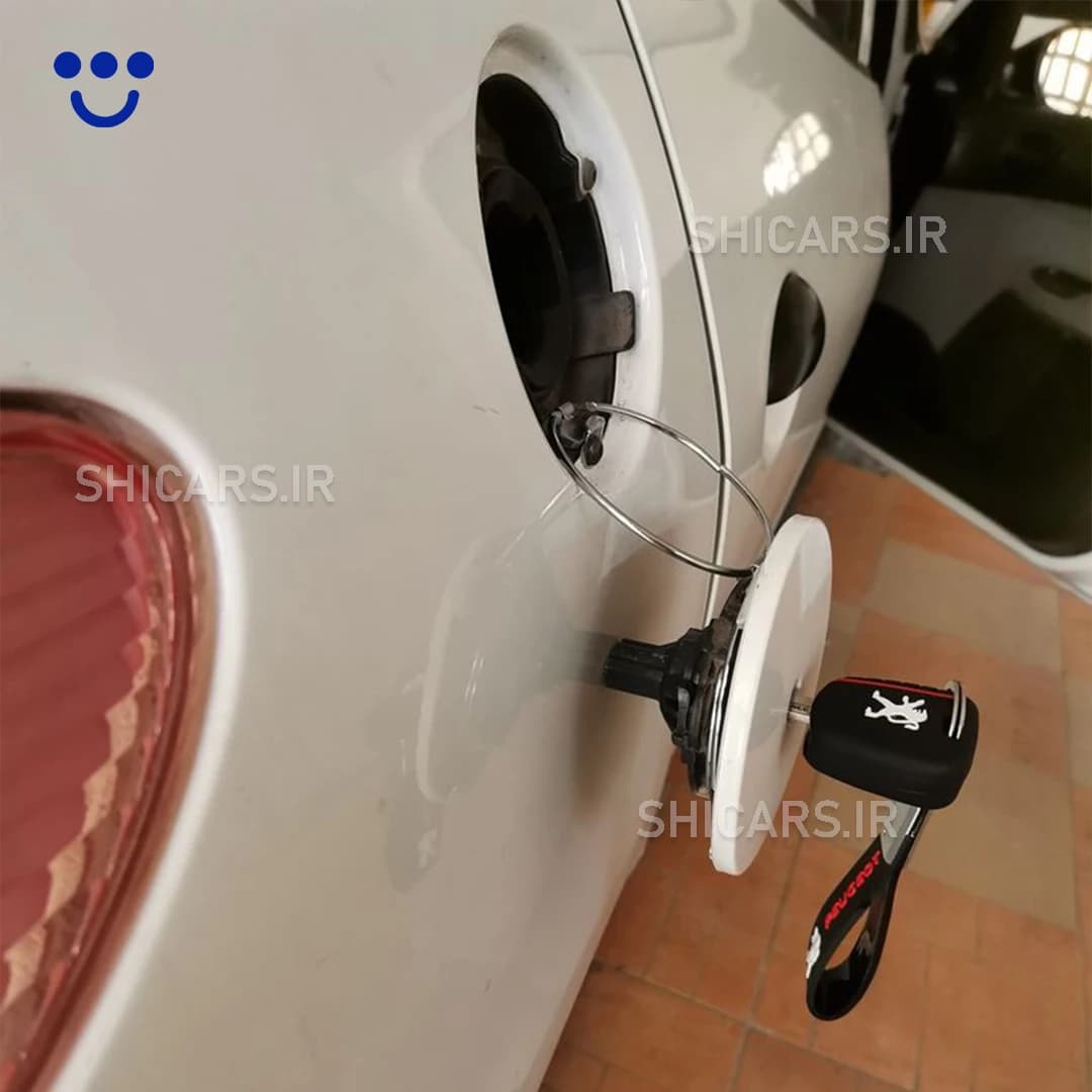 نگهدارنده درب باک بنزین (ایزی باک) پژو 206 و 207 و رانا – شیکارز — تصویر ۲