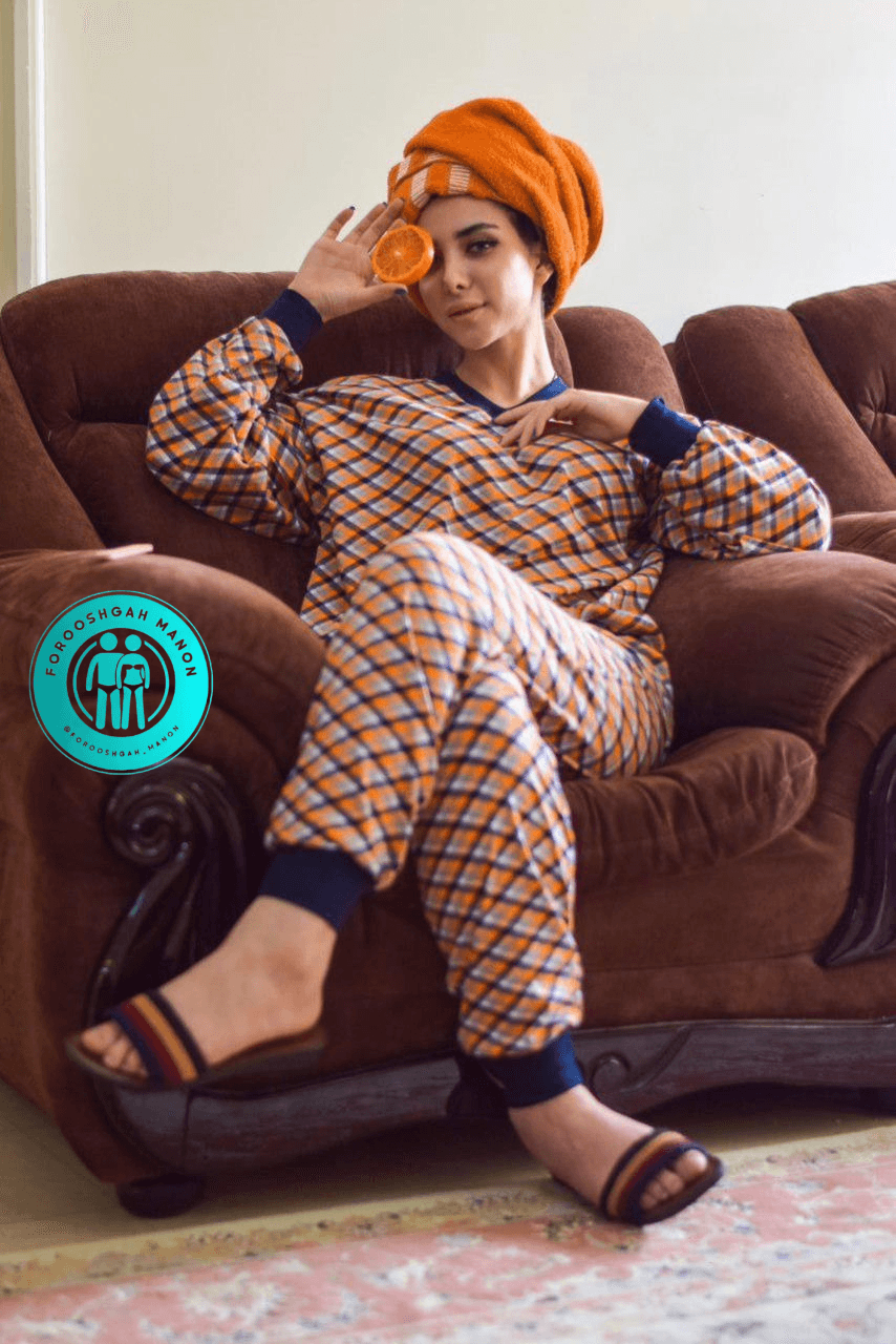 بلوز شلوار پیچازی گلریز — تصویر ۴