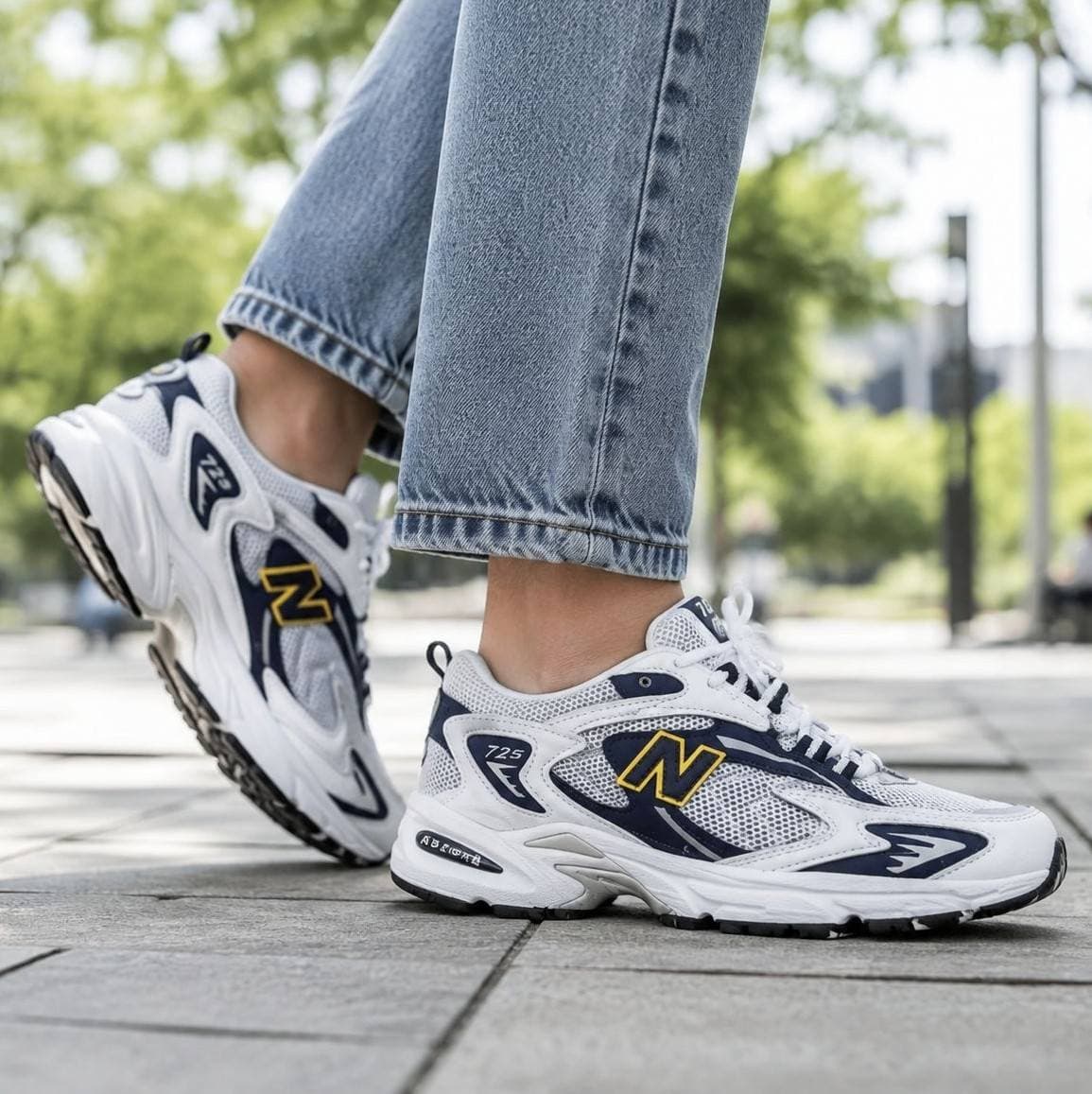NEW BALANCE 725 نیوبالانس پسرانه و دخترانه