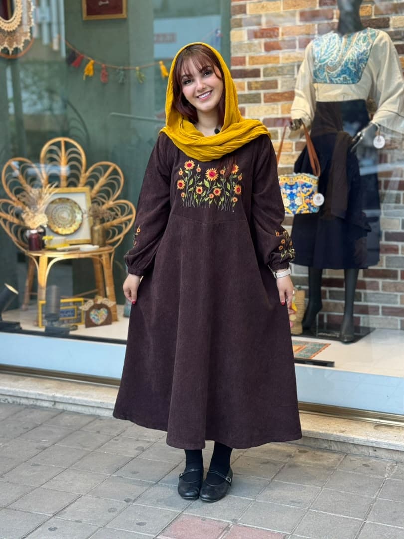 پیراهن آفتابگردون قهوه ای