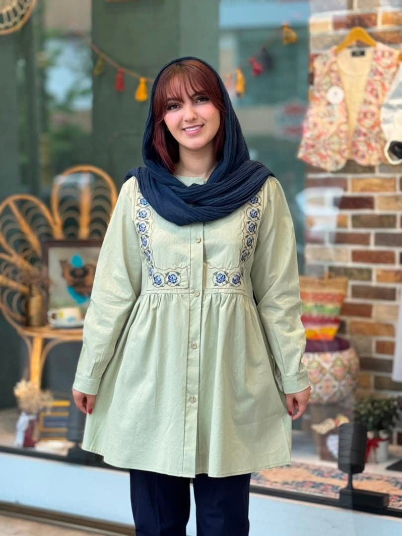 مانتو ساغر کاهویی — تصویر ۳
