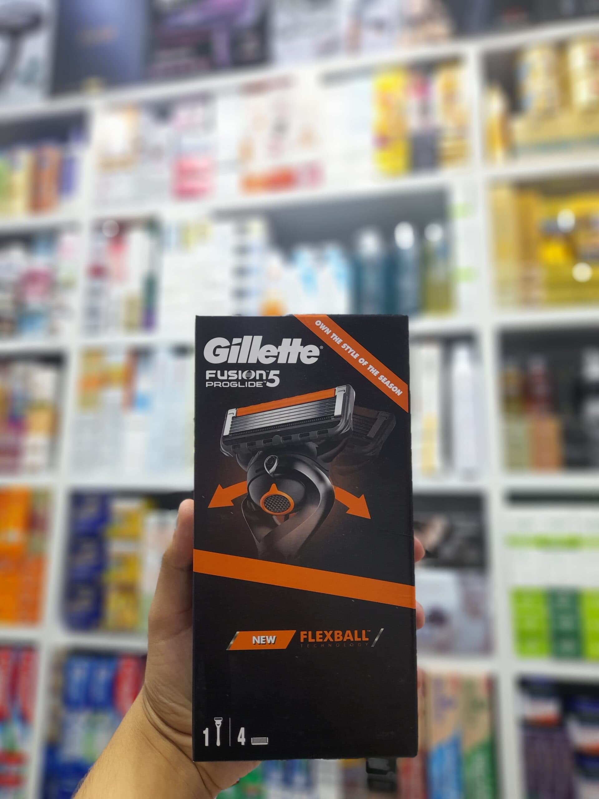 خودتراش مردانه ژیلت مدل Fusion5 ProGlide FlexBall به همراه 4 یدک — تصویر ۵