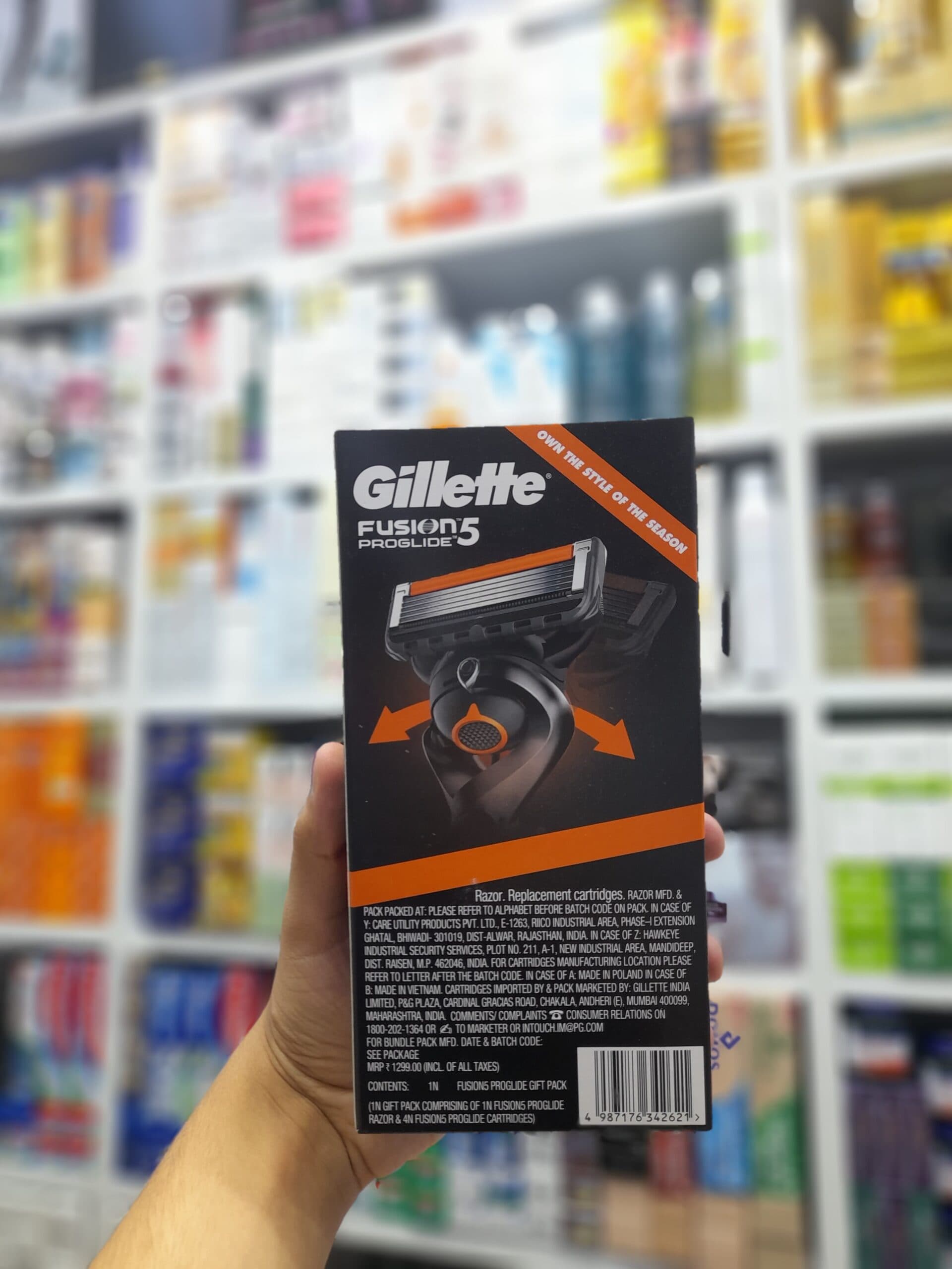 خودتراش مردانه ژیلت مدل Fusion5 ProGlide FlexBall به همراه 4 یدک — تصویر ۶