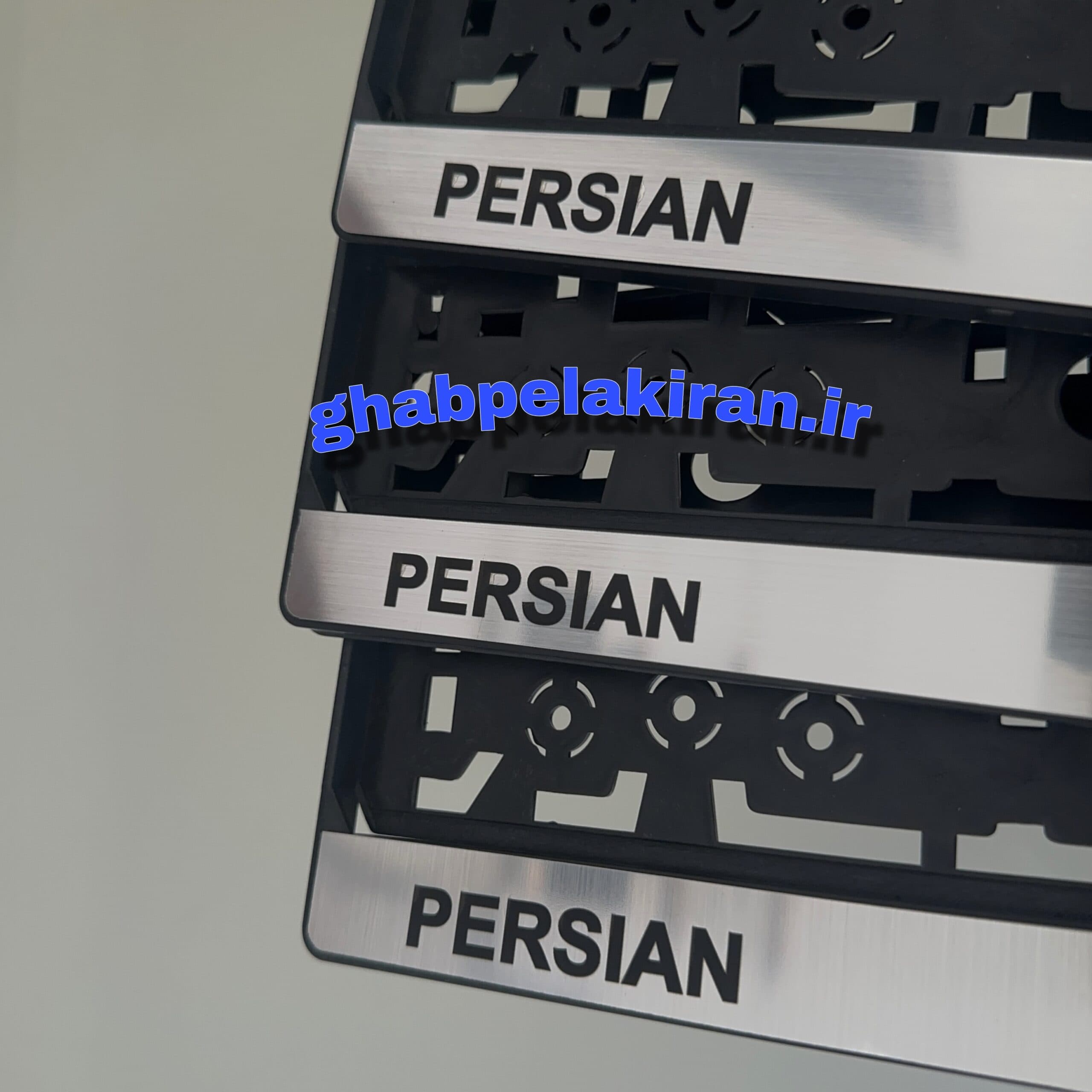 قاب پلاک نقره ای عمده — تصویر ۳
